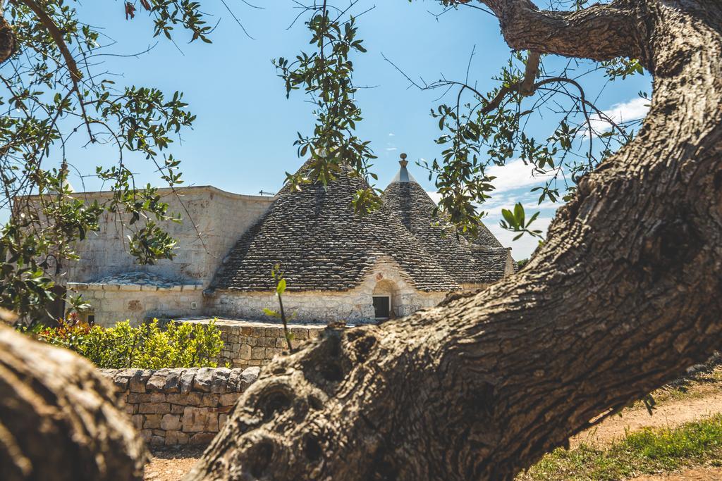 Borgo Sardedda Suites Локоротондо Экстерьер фото